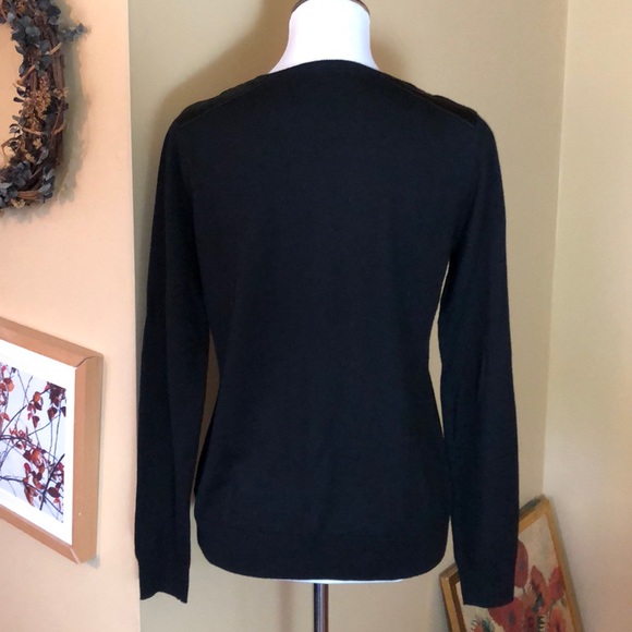 TAHARI size Medium ExtraFine Merino Wool Quilted Satin Shoulder patch  $178 NEW - Picture 6 of 10